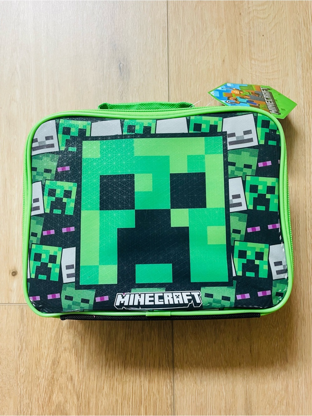 Minecraft Green Kids Carry Case with Graphic Tag NWT